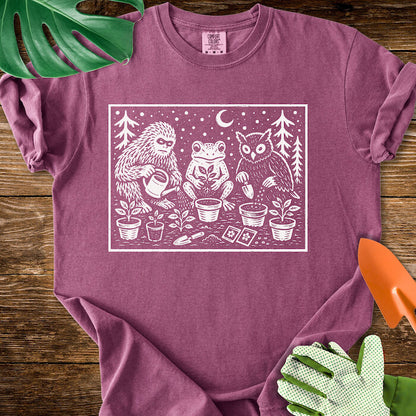 Bigfoot Frog Owl Gardening Linocut Graphic T-Shirt | Comfort Colors