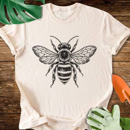 Honeybee – Vintage Engraving Line Art T-Shirt